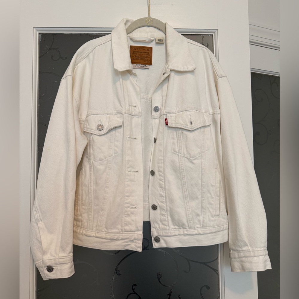 Levi's Women’s Cream Denim Jacket